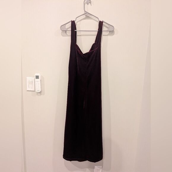 NWOT Rumored Deep Red Velvet Midi Maxi Dress Size Medium Revolve Cowl Neck Long - Picture 4 of 5